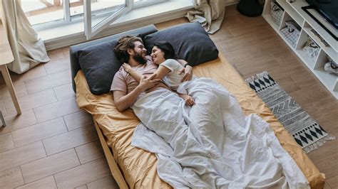 10 Signs You Are a Pillow Princess in a Relationship